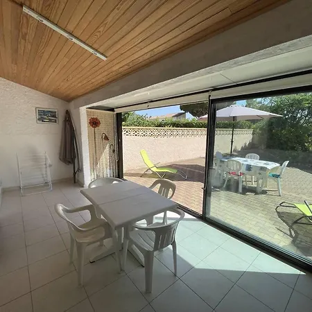 Jolie 3 Pièces Avec Véranda, Terrasse, Parking Sécurisé Et Animaux Admis à Saint-cyprien - Fr-1-106-68 * Saint-Cyprien (Pyrenees-Orientales)